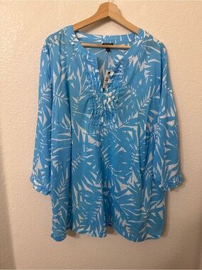Talbots Women’s Light Blue & White Tropical Print Tunic Semi-sheer